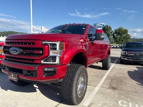 Used 2021 Ford F250 Lariat w/ Lariat Ultimate Package AWD/4WD image 2