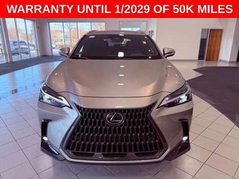 Used 2025 Lexus NX 250 FWD w/ Accessory Package (Z2) image 2