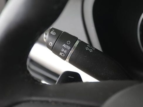 Certified 2023 Cadillac XT4 Luxury w/ Cold Weather Package image 15