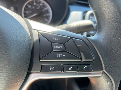 New 2025 Nissan Versa SV w/ Trunk Package image 27