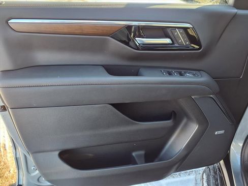 New 2026 Chevrolet Tahoe High Country w/ Sun And Tow Package image 11