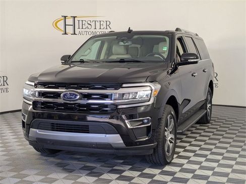 Used 2024 Ford Expedition Max Limited image 4