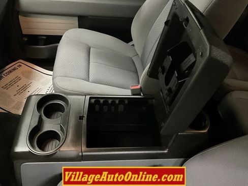 Used 2014 Ford F150 XLT w/ Equipment Group 302A Luxury AWD/4WD image 16