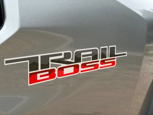 New 2026 Chevrolet Colorado Trail Boss AWD/4WD image 25