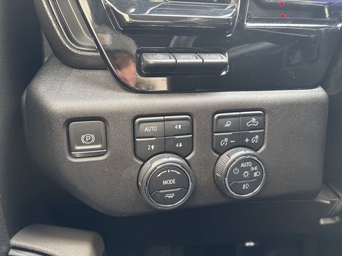 Certified 2024 Chevrolet Silverado 2500 ZR2 w/ Technology Package image 20