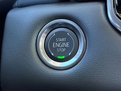 New 2026 GMC Canyon Elevation w/ Convenience Package image 23