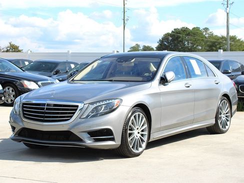 Used 2014 Mercedes-Benz S 550 Sedan image 3