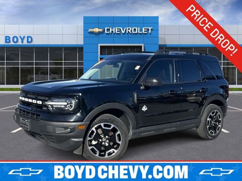 Used 2023 Ford Bronco Sport Outer Banks w/ Tech Package image 1