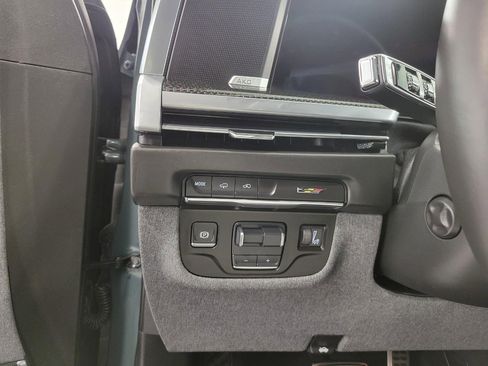 Used 2025 Cadillac Escalade V w/ LPO, Floor Liner Package AWD/4WD image 44