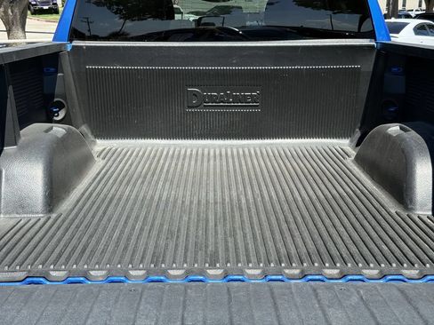 Used 2025 Chevrolet Silverado 1500 LT AWD/4WD image 29
