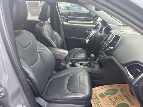 Used 2021 Jeep Cherokee Limited w/ Elite Package image 32