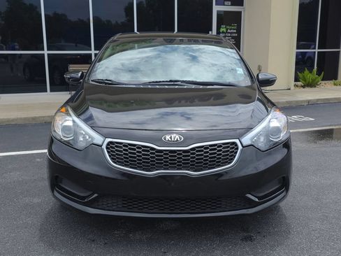 Used 2016 Kia Forte LX w/ LX Popular Plus Package FWD image 2