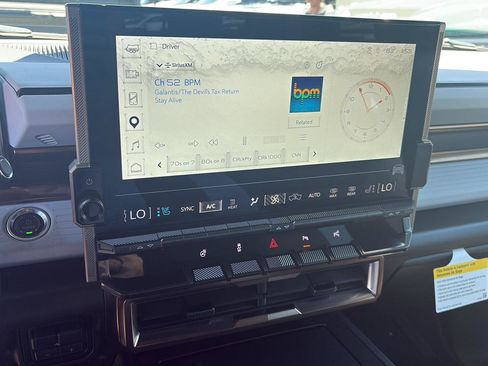 Used 2025 GMC Hummer EV 3X AWD/4WD image 18