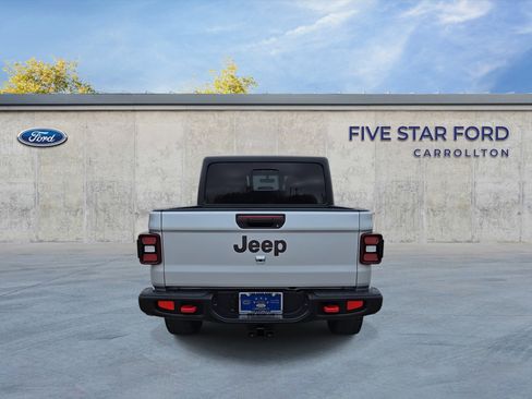 Used 2023 Jeep Gladiator Rubicon w/ LED Lighting Group image 7