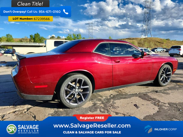 Used 2020 Dodge Challenger SXT w/ Blacktop Package RWD image 4