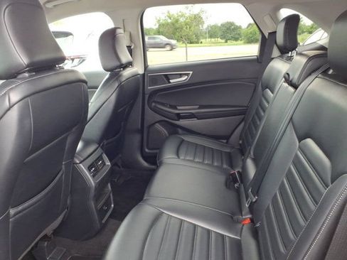 Used 2024 Ford Edge SEL AWD/4WD image 25