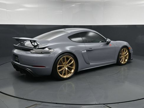 Used 2023 Porsche 718 Cayman GT4 RWD image 10