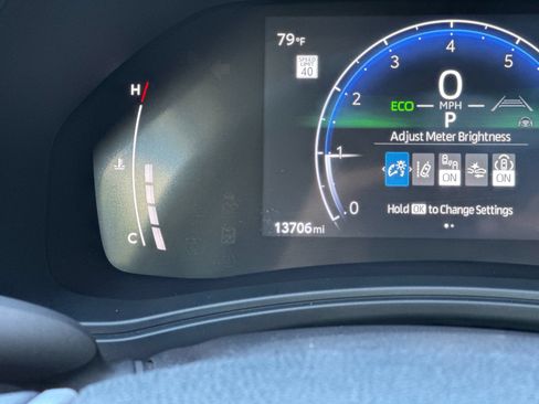 Used 2025 Toyota Grand Highlander AWD image 27