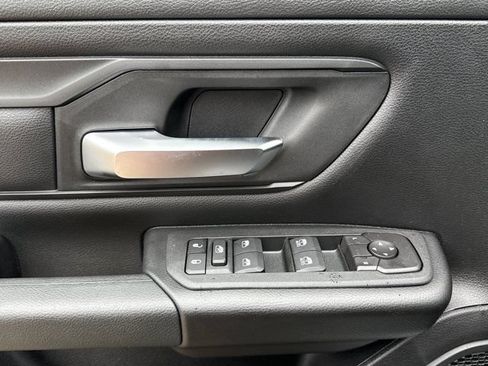 New 2026 RAM 1500 Express AWD/4WD image 12