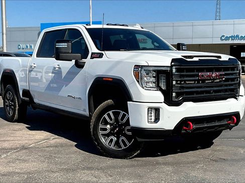 Used 2023 GMC Sierra 2500 AT4 w/ AT4 Premium Plus Package image 11