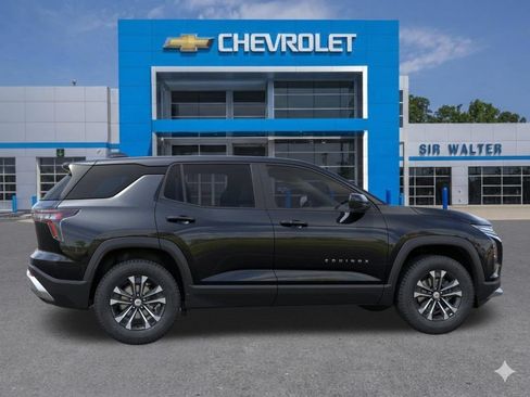 New 2026 Chevrolet Equinox LT w/ Convenience Package II FWD image 6