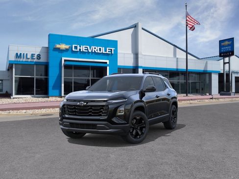 New 2026 Chevrolet Equinox LT AWD/4WD image 8