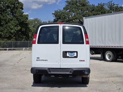 Used 2023 GMC Savana 2500 w/ Driver Convenience Package RWD image 6