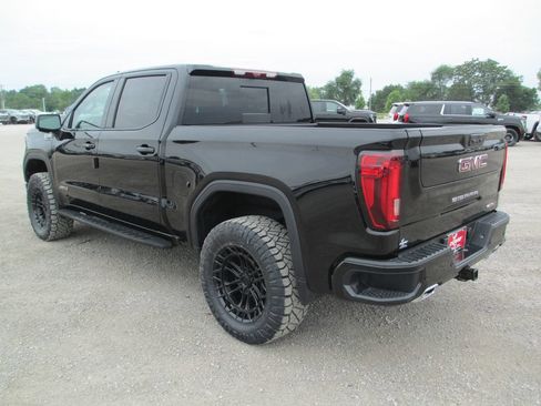 New 2026 GMC Sierra 1500 AT4 w/ AT4 Premium Package AWD/4WD image 12