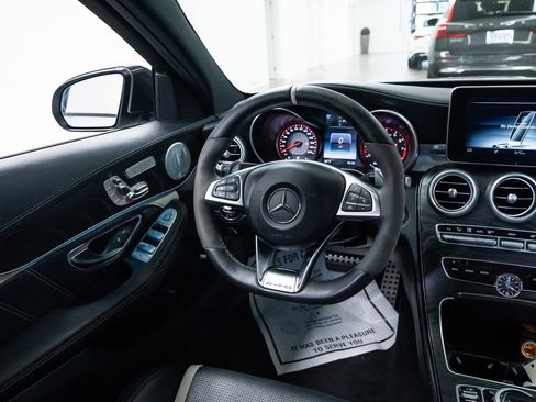 Used 2016 Mercedes-Benz C 63 AMG S image 10