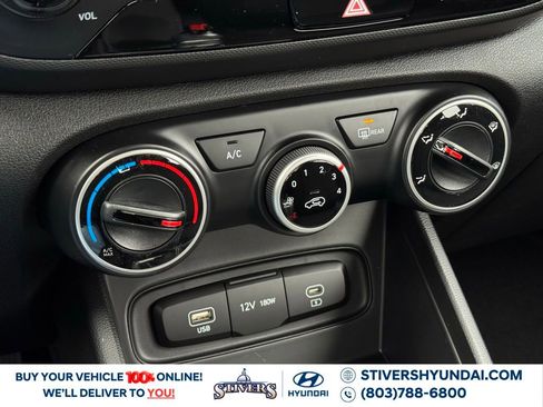 New 2026 Hyundai Venue SE image 27