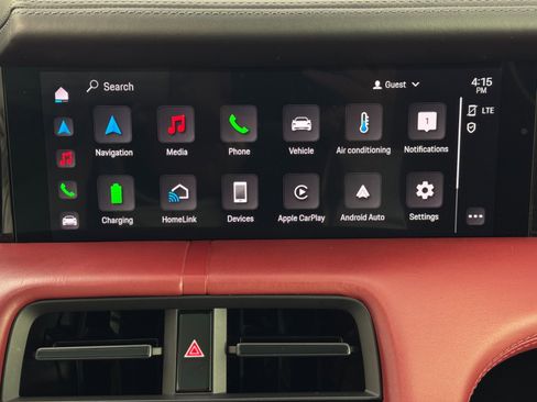 Used 2022 Porsche Taycan image 31