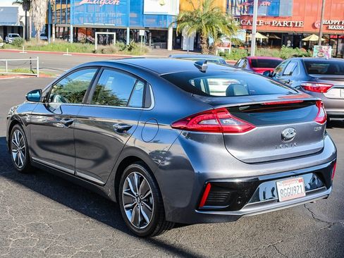 Used 2019 Hyundai Ioniq Limited image 7