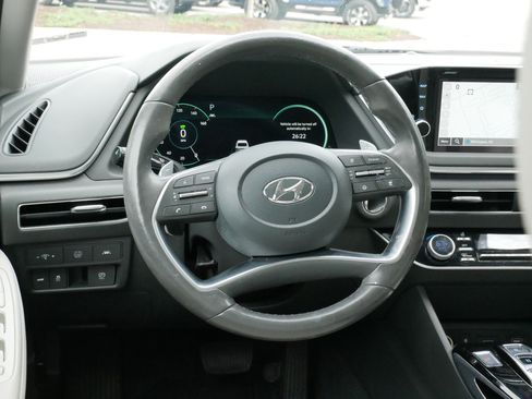 Used 2023 Hyundai Sonata Limited FWD image 6