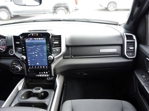 Used 2023 RAM 1500 Big Horn AWD/4WD image 41