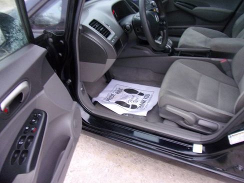 Used 2008 Honda Civic LX image 2