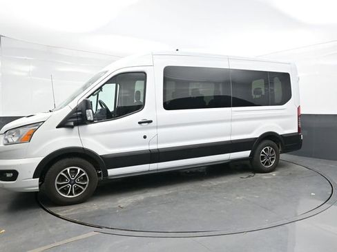 Used 2022 Ford Transit 350 XLT image 3