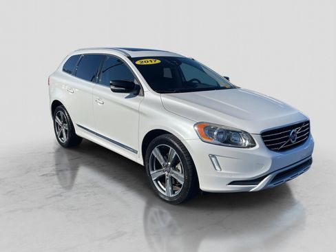 Used 2017 Volvo XC60 T5 Dynamic w/ Preferred Option Package image 1