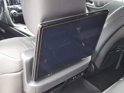 Used 2023 Lexus LX 600 4WD w/ Accessory Package (Z1) image 29