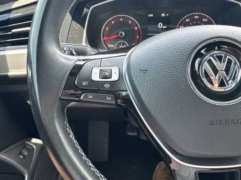 Used 2019 Volkswagen Jetta R-Line FWD image 22