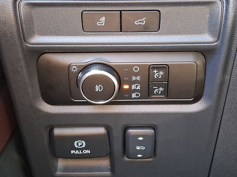 Used 2023 Ford Expedition Max Limited AWD/4WD image 26
