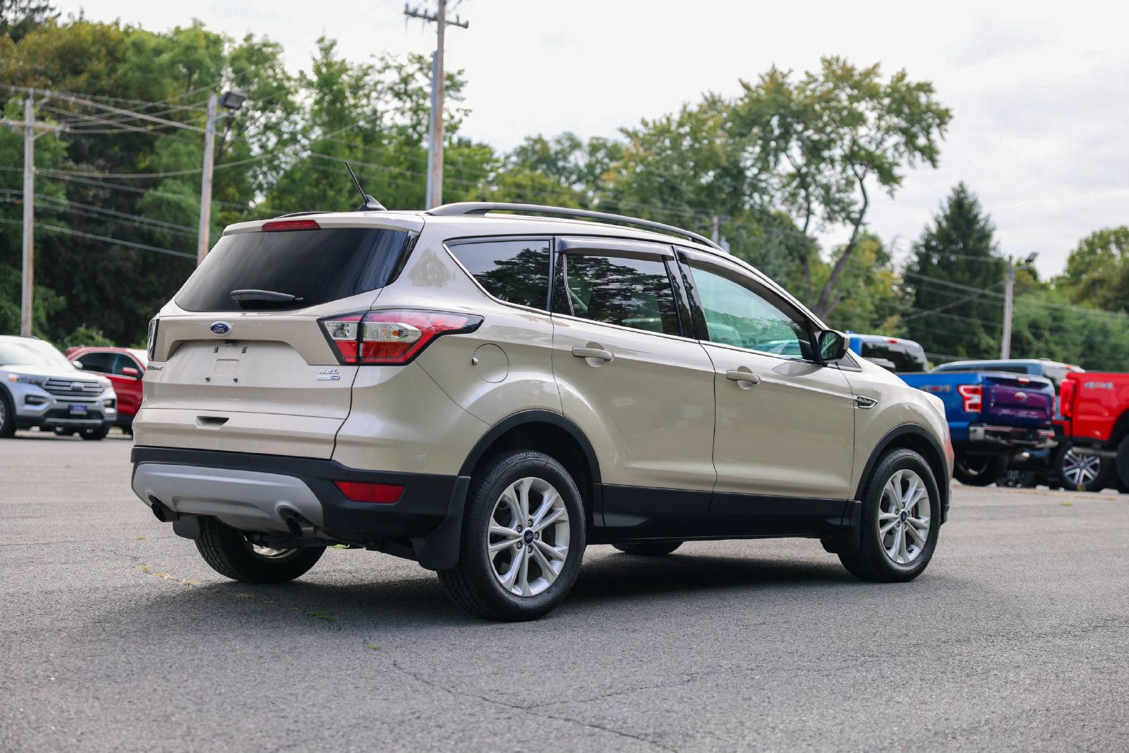 Certified 2018 Ford Escape SEL w/ Ford Safe & Smart Package AWD/4WD image 5
