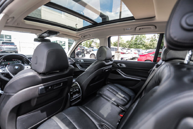 Used 2020 BMW X7 xDrive40i w/ Cold Weather Package AWD/4WD image 64