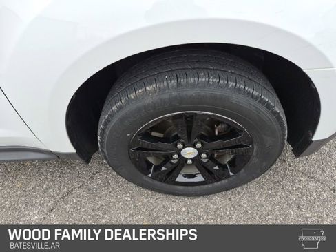 Used 2017 Chevrolet Equinox LS image 25