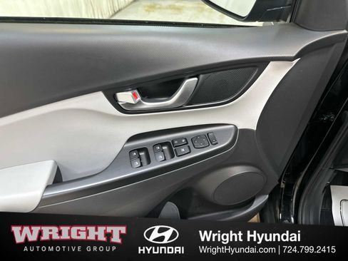Certified 2023 Hyundai Kona SEL w/ Convenience Package AWD/4WD image 10