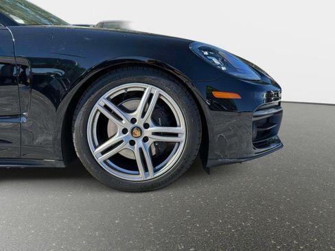 Used 2022 Porsche Panamera 4 AWD/4WD image 21