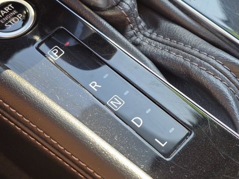 Used 2024 Nissan Kicks SV image 25