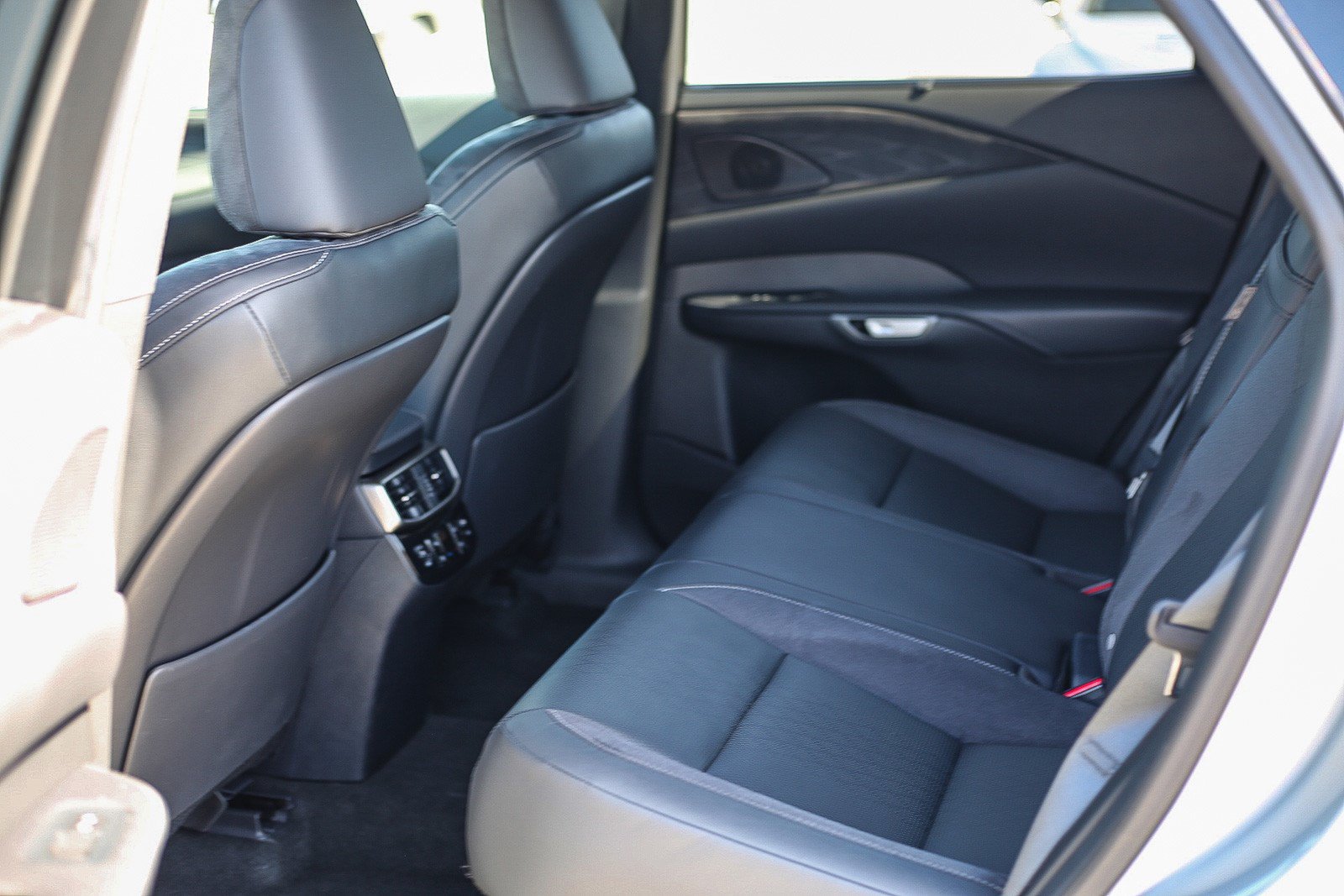 Used 2023 Lexus RX 350 FWD w/ Accessory Package (A2) image 18