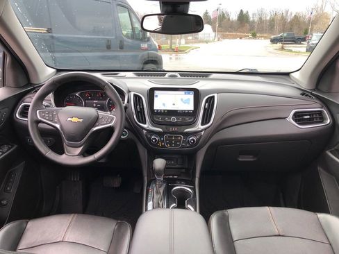 Used 2023 Chevrolet Equinox Premier image 30