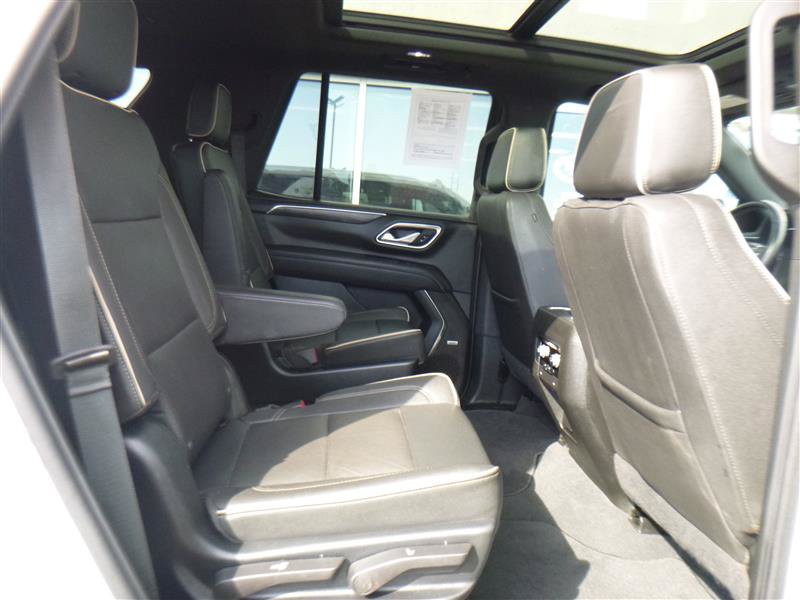 Used 2023 GMC Yukon SLT AWD/4WD image 9