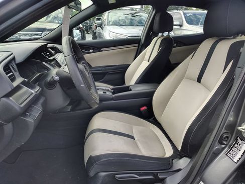 Used 2018 Honda Civic EX image 10
